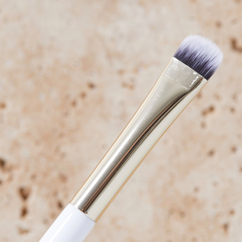 #7 Brow Carve Concealer Brush